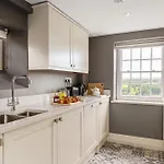Maison *